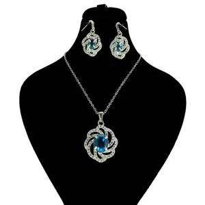 نیم ست نقره زنانه کد AV126