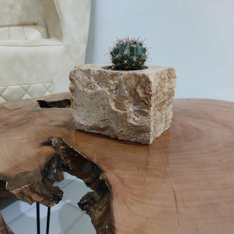 گلدان مدل 02 تراورتن گلدان مدل 02 تراورتن