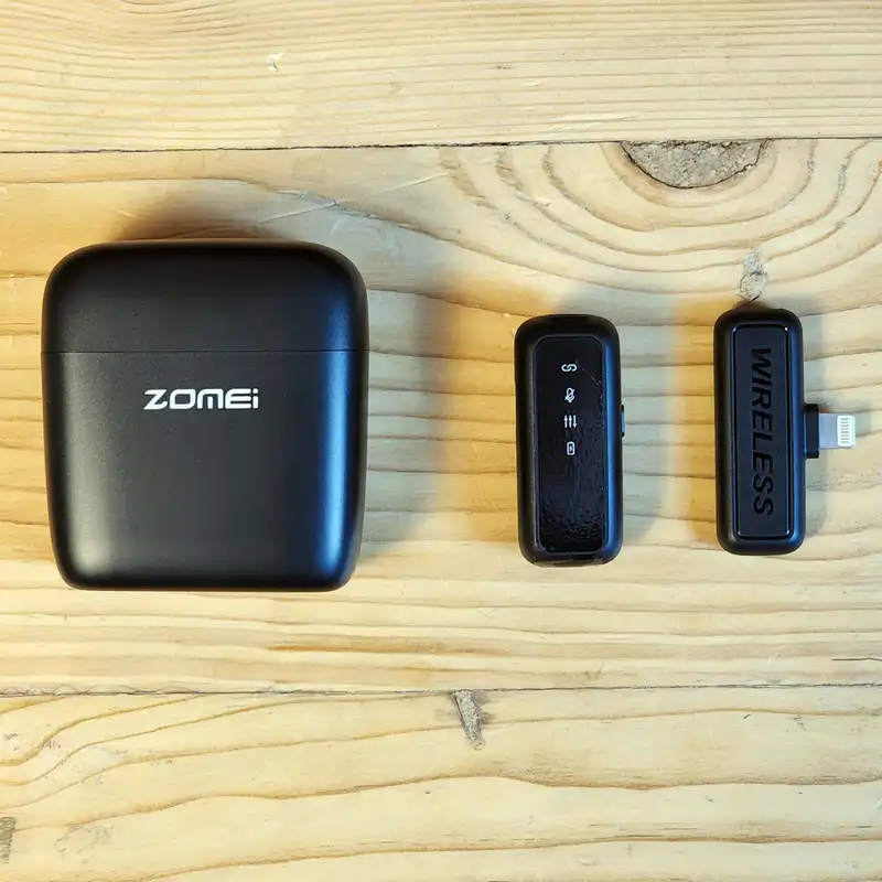 میکروفن یقه ای زومی مدل Smart Noise Cancellation Lightning