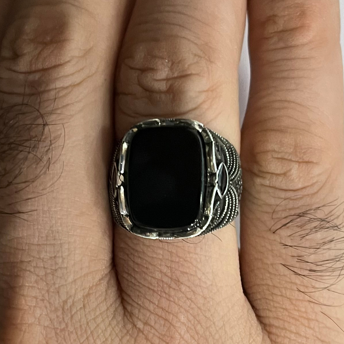 انگشتر نقره مردانه مدل عقیق رنگ مشکی