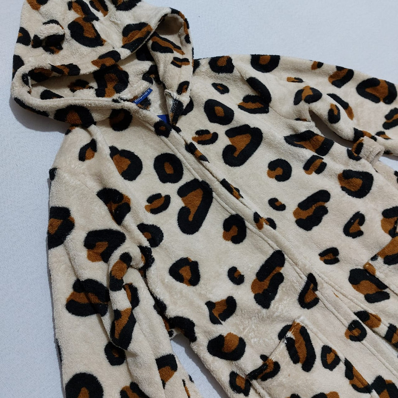 حوله حمام کودک میوماری مدل پلنگی