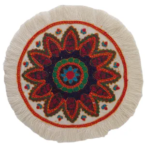 رومیزی سوزن دوزی مدل خورشیدی 
