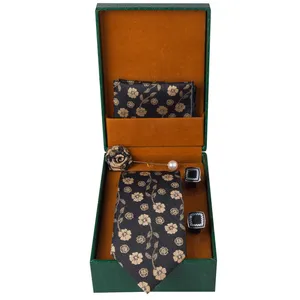 ست کراوات و دستمال جیب و دکمه سردست مردانه جیان فرانکو روسی مدل GF-F885-BK-BOX 