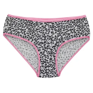 شورت زنانه مدل نخی طرح پلنگی