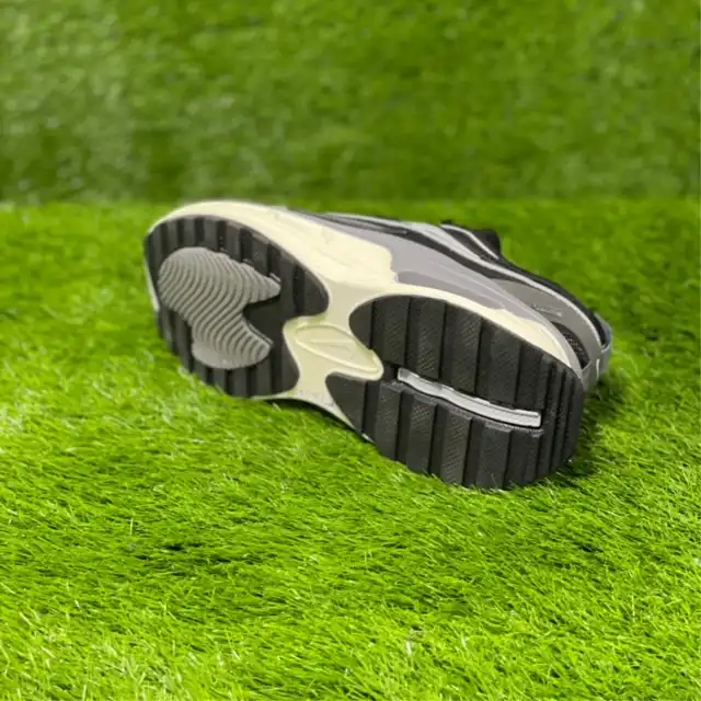 کفش پیاده روی مردانه مدل NIK2025