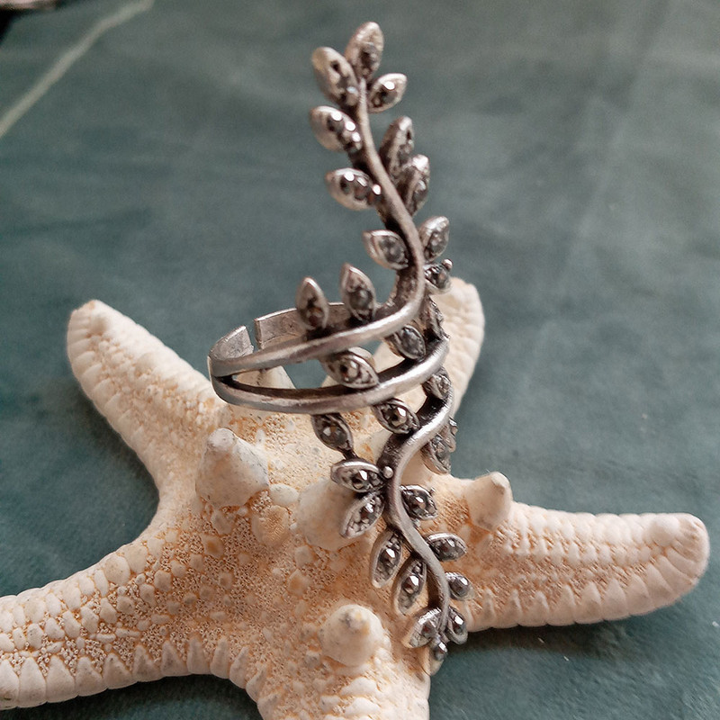 انگشتر زنانه مدل برگ شامادورا کد shama-2r انگشتر زنانه مدل برگ شامادورا کد shama-2r