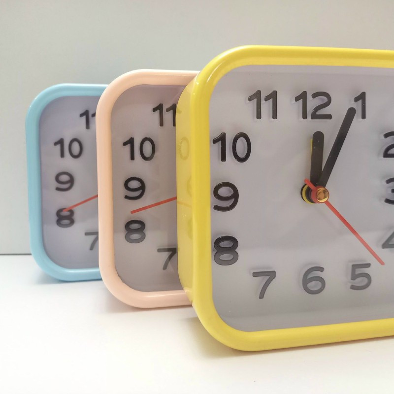 ساعت رومیزی مدل HAPPY