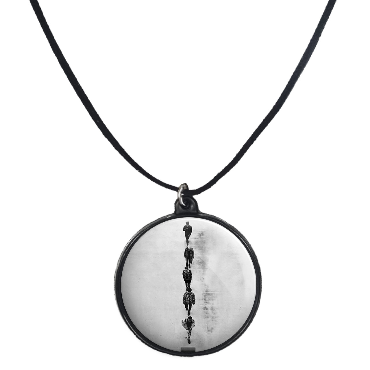 گردنبند پرمانه طرح گروه موسیقی BIG BANG کد pmb.15097 مدل دو طرفه