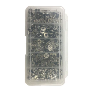 مجموعه دکمه و پرچ مدل Y-FullP04 بسته 500 عددی