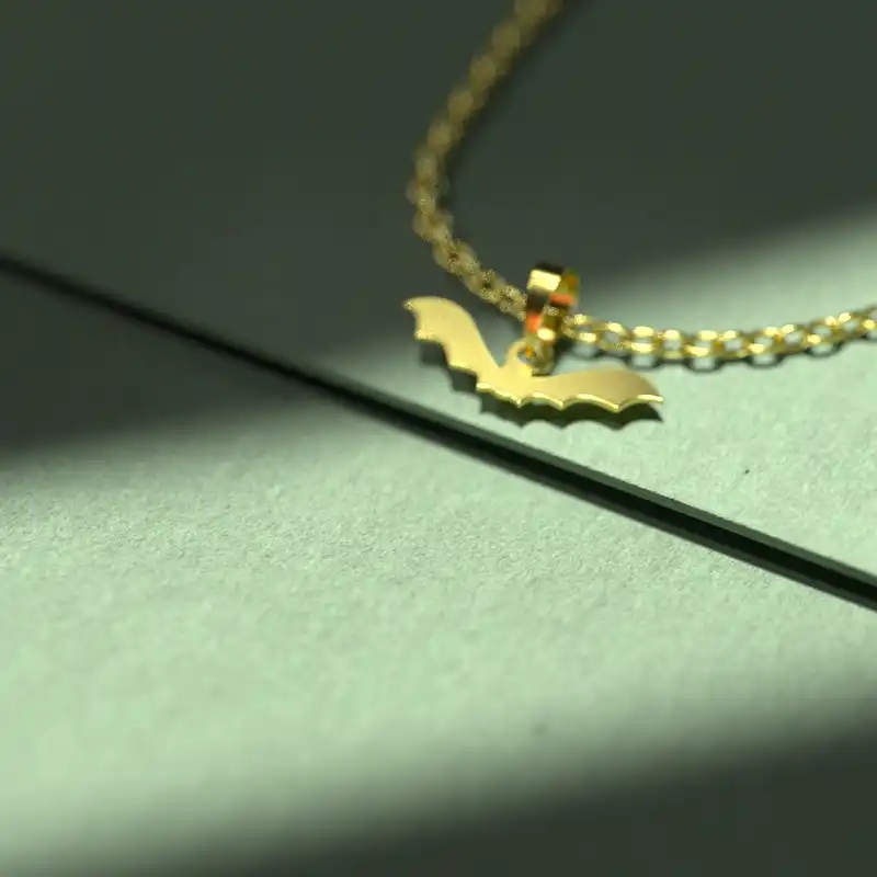 گردنبند طلا 18 عیار زنانه مدوپد مدل خفاش کد A3-1-1171