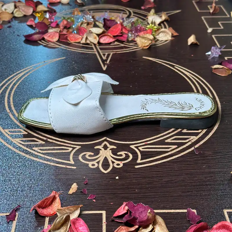 صندل زنانه مدل اپیون دار کاترین