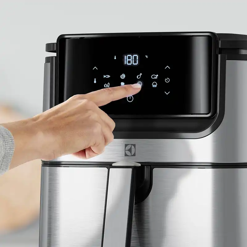 هواپز الکترولوکس مدل E6AF1-720S