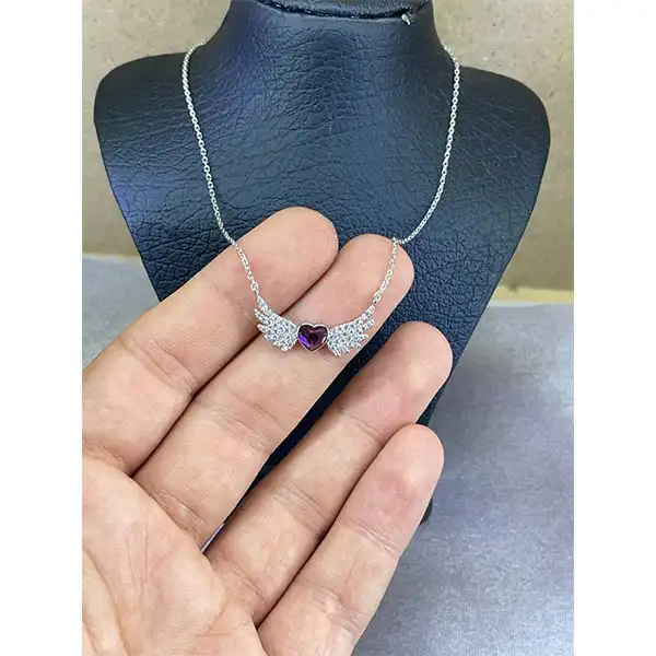 گردنبند زنانه سواروسکی مدل بال و قلب خاص کد 44512
