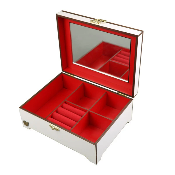 جعبه جواهرات چوکادو مدل کلاسیک کد AG501