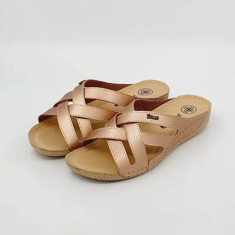 دمپایی زنانه پاما مدل الیکا کد G1690