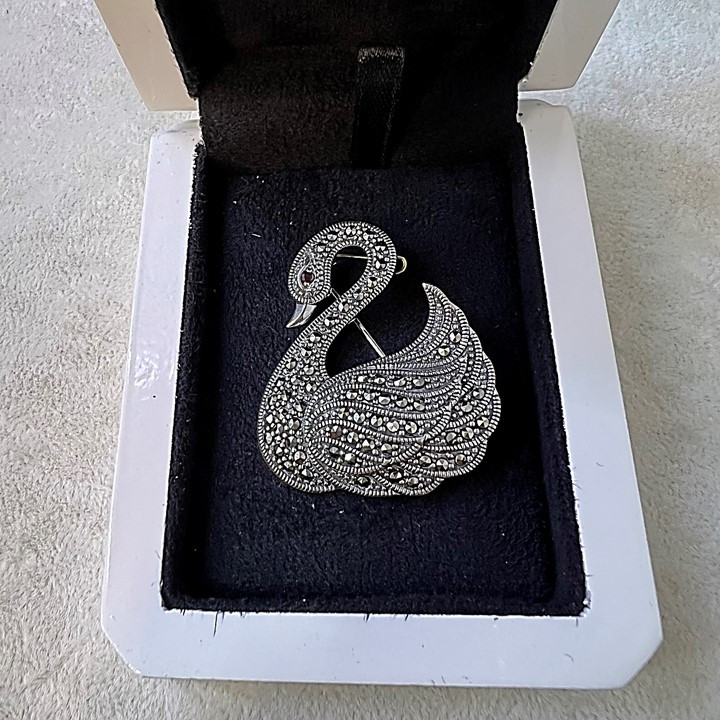 گل سینه نقره زنانه کد glsr-2451