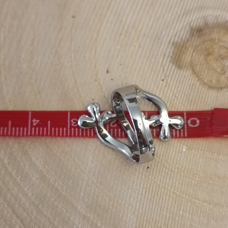 انگشتر زنانه مدل تاج نگین دار