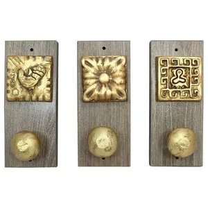 آویز لباس دست نگار مدل کاشی مجموعه 3 عددی