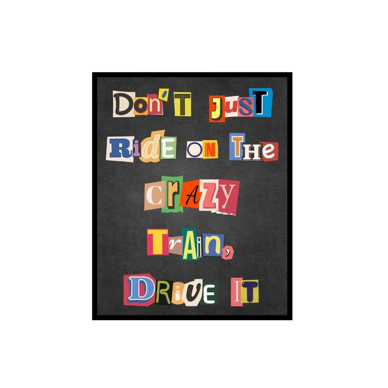 پوستر مدل فقط روی قطار دیوانه‌وار نشینید