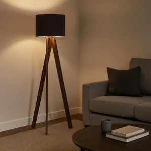 آباژور ایستاده مدل سه پایه چوب روسی