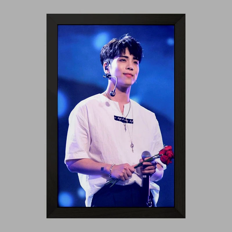 تابلو خندالو مدل کی گروه شاینی Shinee  کد 12345