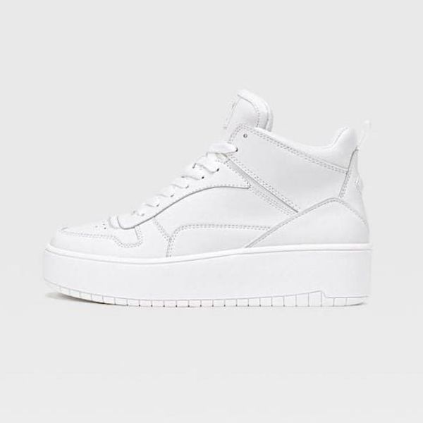 کفش روزمره زنانه استرادیواریوس مدل 255-87 کفش روزمره زنانه استرادیواریوس مدل 255-87