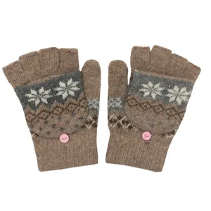 دستکش بافتنی زنانه مدل انگشتی 