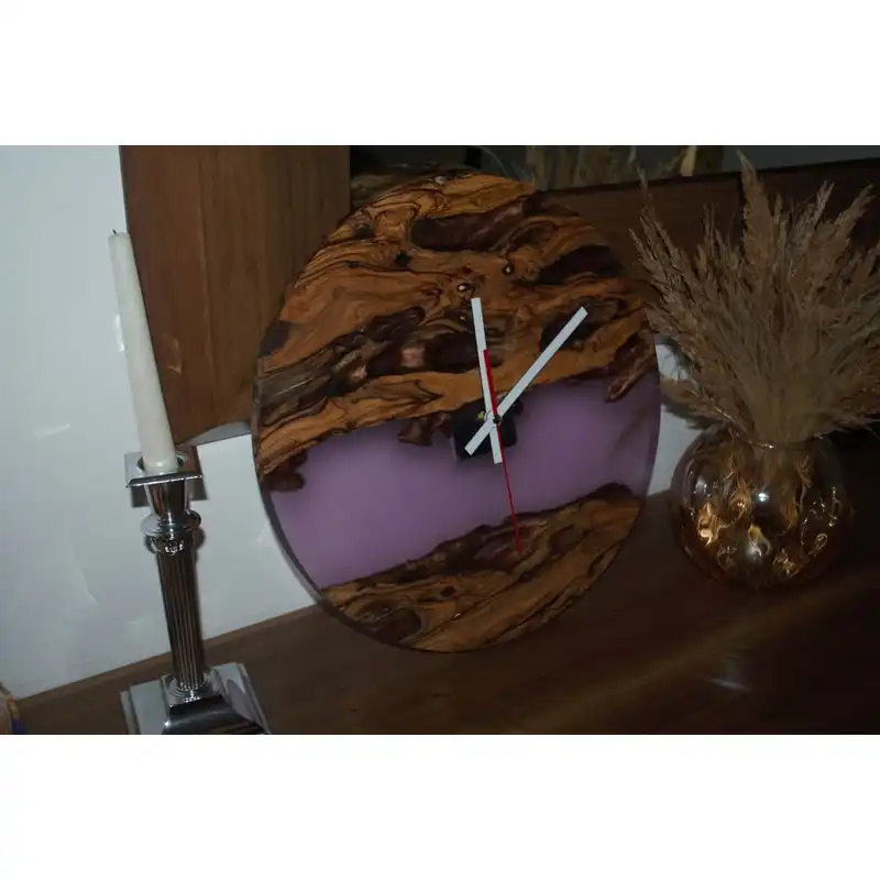 ساعت دیواری چوبی رزینی مدل دستساز smilenow