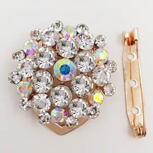 ست گیره روسری و سنجاق سینه زنانه کد ja3000