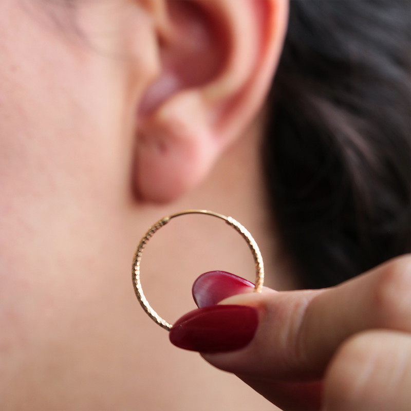 گوشواره حلقه‌ای طلا 18 عیار زنانه شهر طلای حجت مدل زرین‌ هاله - 2