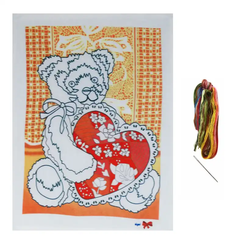 بسته گلدوزی نمونه طرح خرس عاشق کد 95 مجموعه 3 عددی