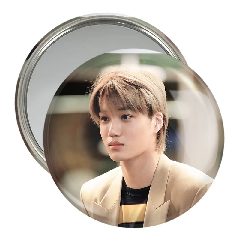 آینه جیبی خندالو مدل کای گروه اکسو EXO  کد 13388