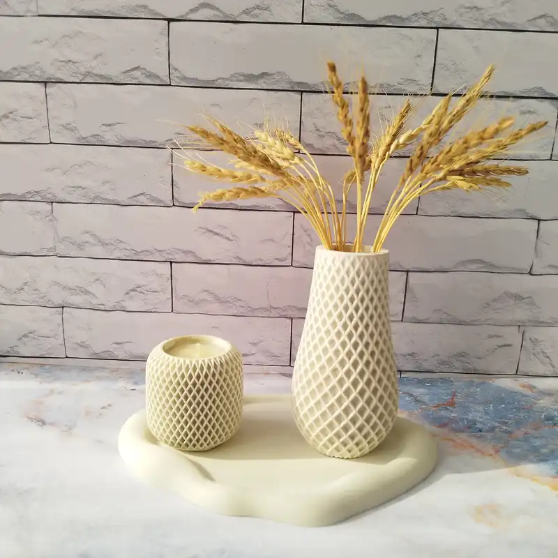 ست دو تکه گلدان و جاشمعی بتنی مدل سلینا‌ به همراه سینی