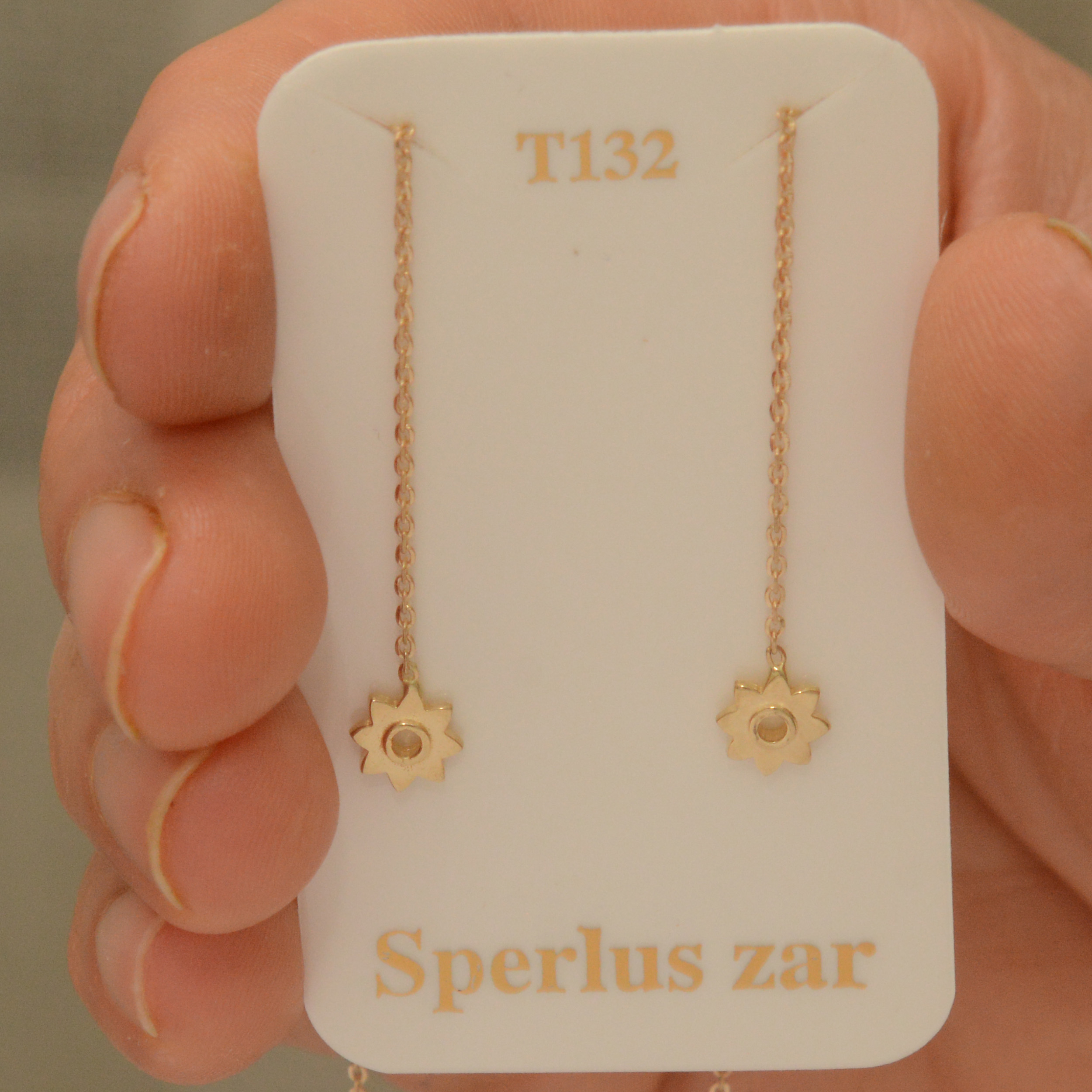 گوشواره طلا 18 عیار زنانه طلای مستجابی مدل بخیه ای گل اسپرلوس کد 02