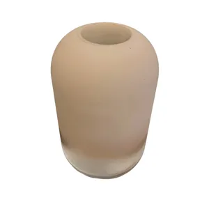 گلدان دکوری مدل شیشه ای 