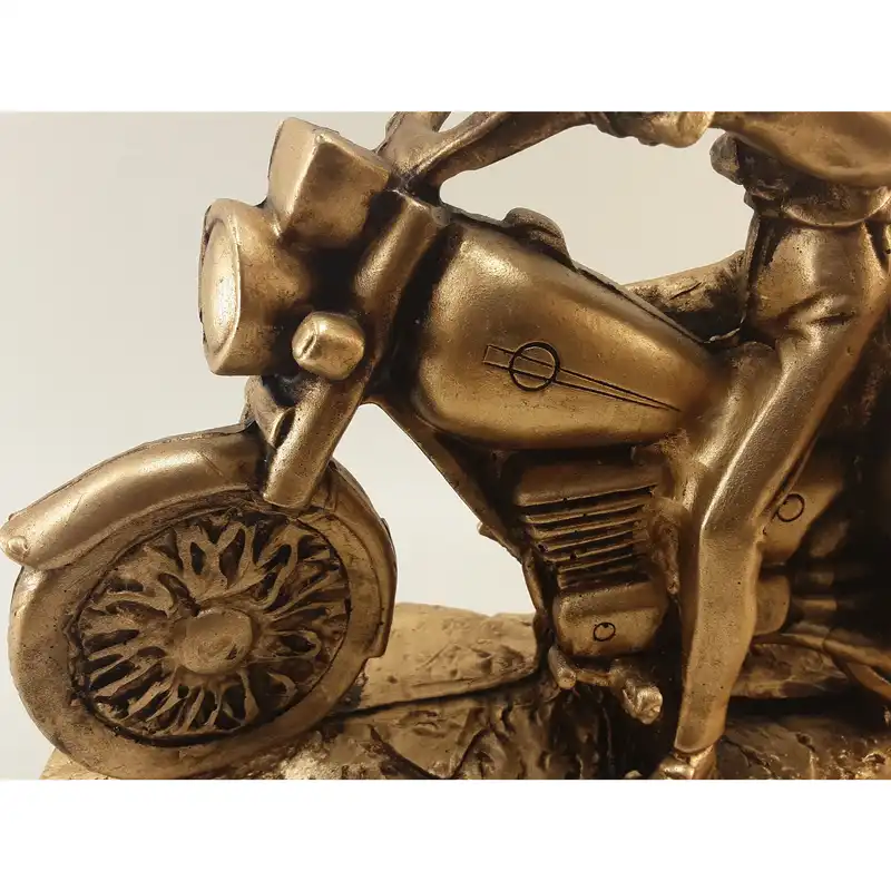 مجسمه مدل موتوری کد 799