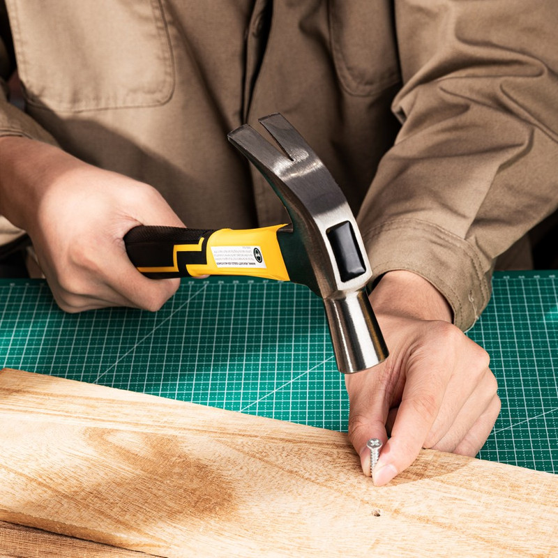 چکش میخ کش دلی مدل DL5002 وزن 500 گرم چکش میخ کش دلی مدل DL5002 وزن 500 گرم