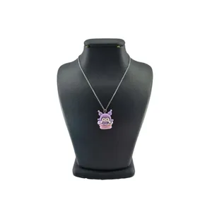 گردنبند دخترانه مدل عروسک شیرینی پز