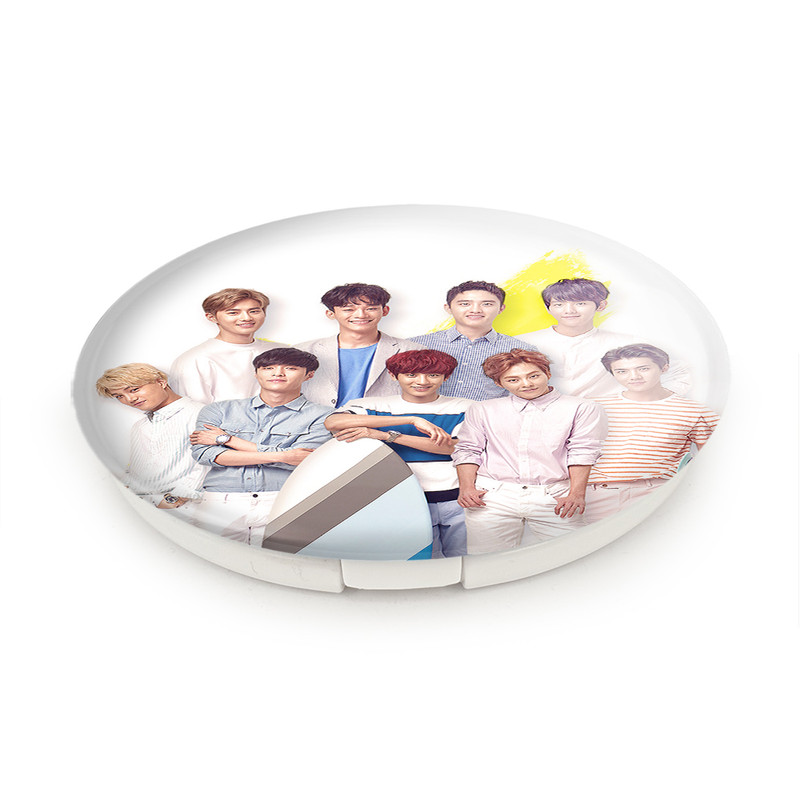 آینه جیبی خندالو طرح گروه اکسو EXO مدل تاشو کد 13668 آینه جیبی خندالو طرح گروه اکسو EXO مدل تاشو کد 13668