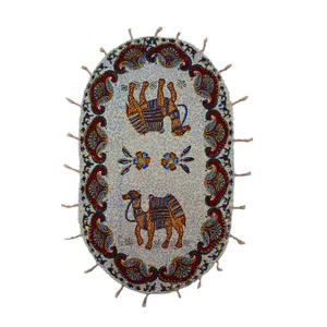 رومیزی قلمكار ممتاز اصفهان اثر عطريان طرح شتر مدل G201