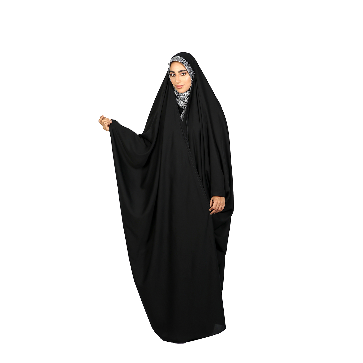 چادر بحرینی نسترن مدل حریر اسود کرپ