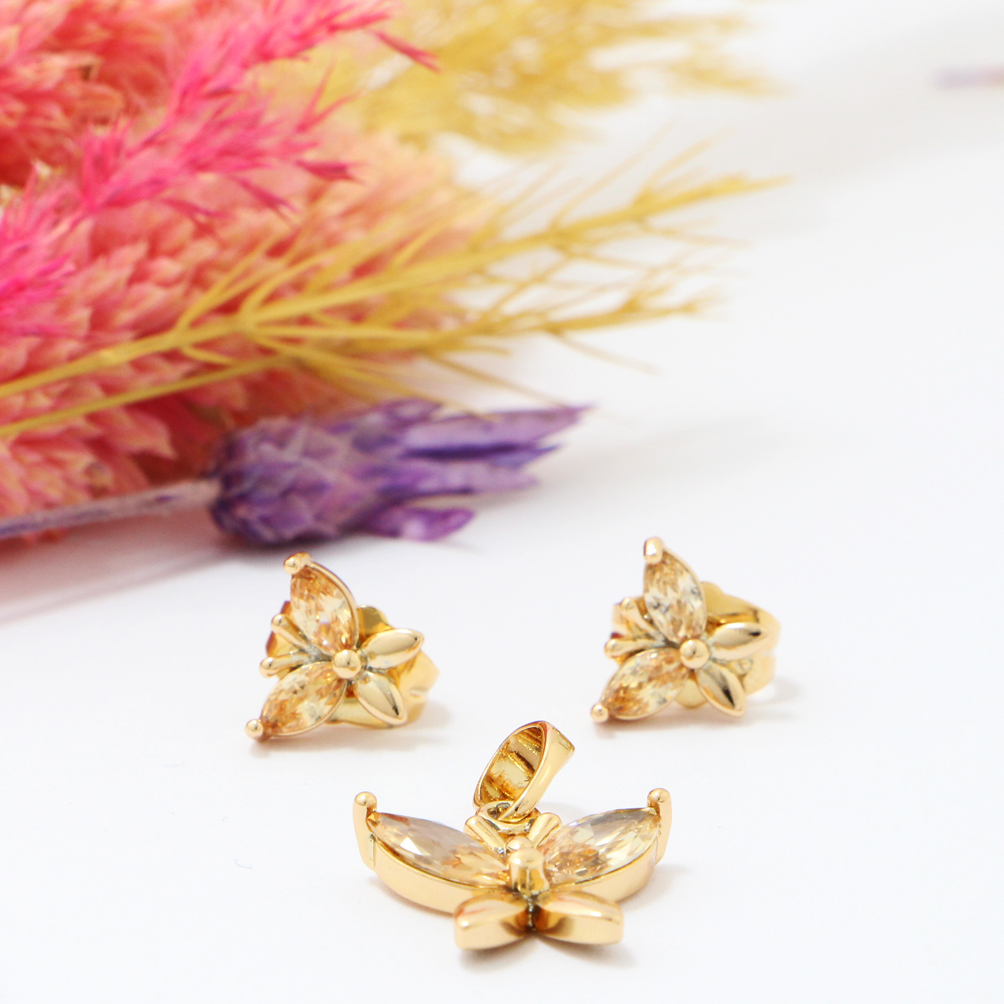 نیم ست زنانه ژوپینگ مدل پروانه کد XP151 نیم ست زنانه ژوپینگ مدل پروانه کد XP151