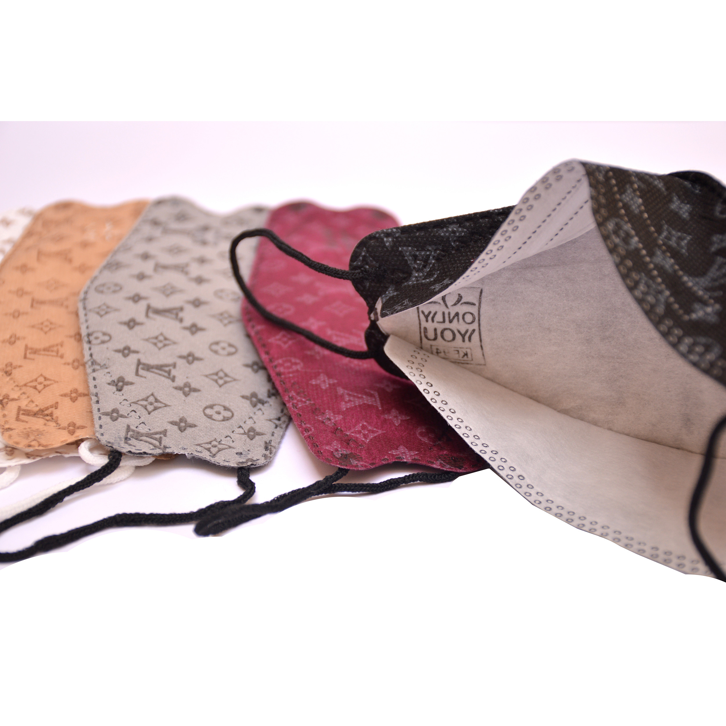 ماسک تنفسی اونلی یو مدل سه بعدی 405 LVmix بسته 25 عددی ماسک تنفسی اونلی یو مدل سه بعدی 405 LVmix بسته 25 عددی