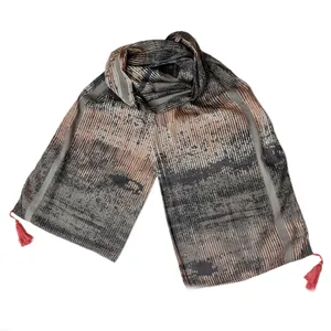 شال زنانه مدل نخی طرح دریا