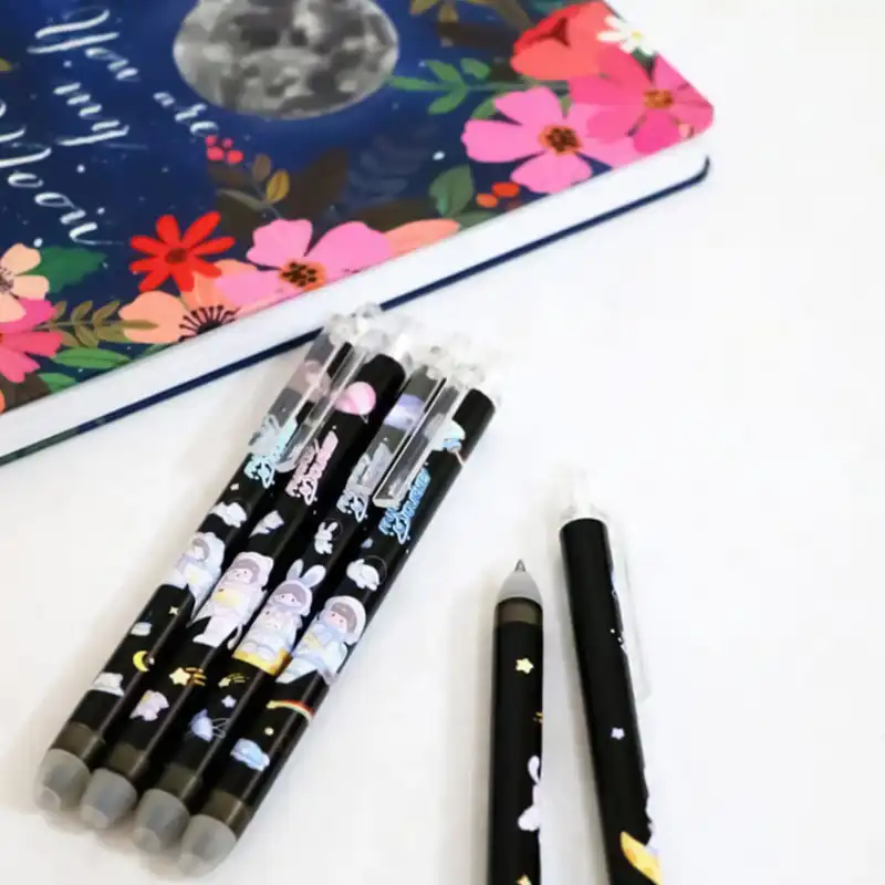 خودکار مدل پاکن دار اتودی طرح فضانورد مجموعه 12 عددی