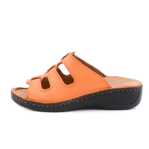 دمپایی زنانه مدل پلاس