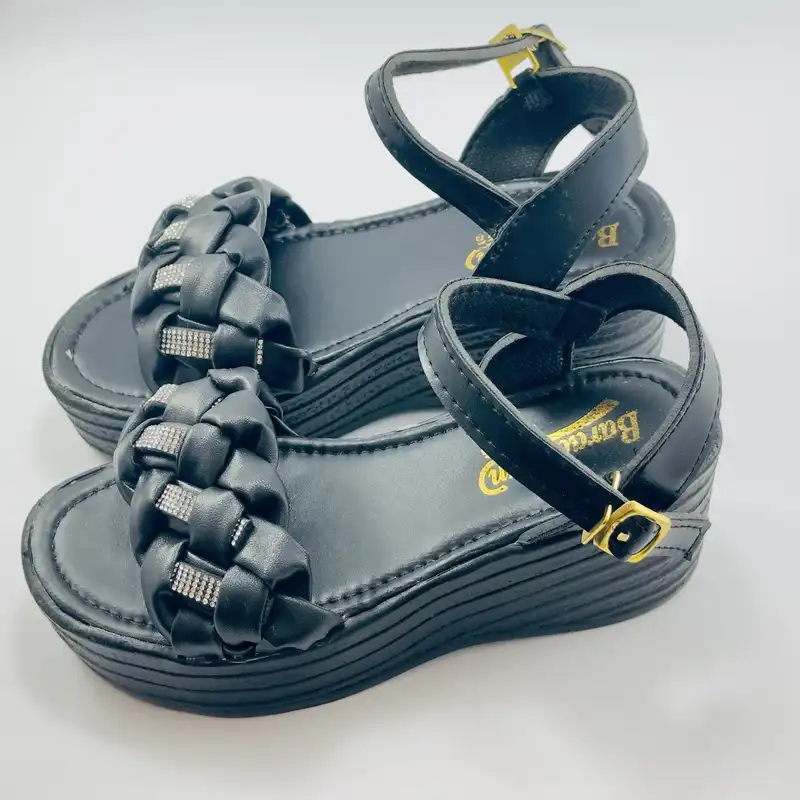 صندل زنانه مدل لژدار چرمی