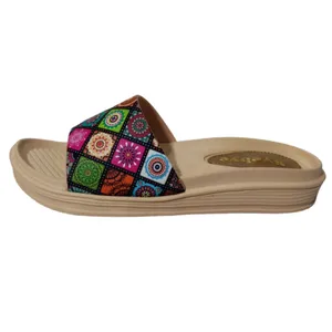 دمپایی زنانه مدل سنتی کد 02