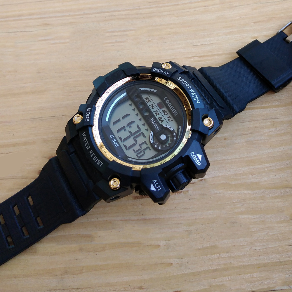 ساعت مچی دیجیتال مدل اسپرت کد 300