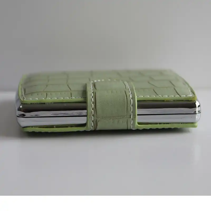 جعبه سیگار گوپایی طرح چرم کد DKD-1129